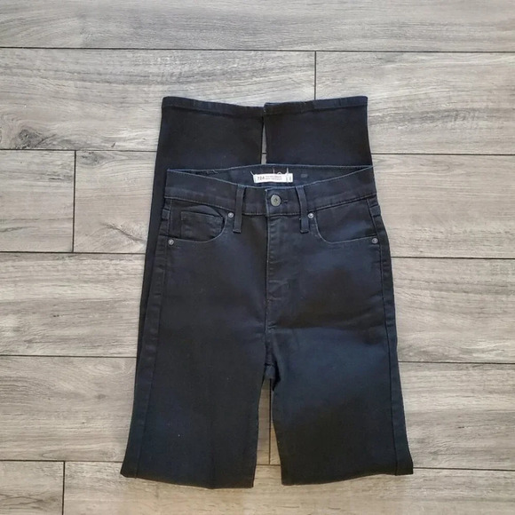 LEVIS |  724 High Rise Straight Black Denim Jeans (Size 26) - Picture 2 of 6